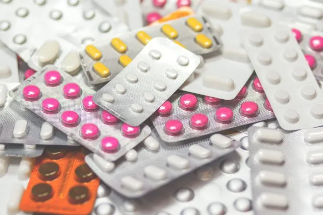 Leki homeopatyczne - czym są i kiedy warto rozważyć ich stosowanie?